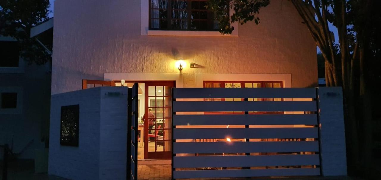 The Gate Guesthouse Clarens Exterior photo